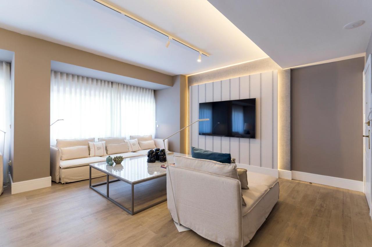Gran Vivienda En La Rambla! Apartment Alicante Bagian luar foto
